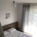 Viktoria's Apartament *