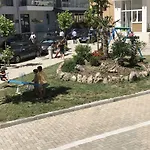 Viktoria's * Shëngjin